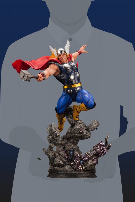 Thor Avengers Fine Art Statue 1/6