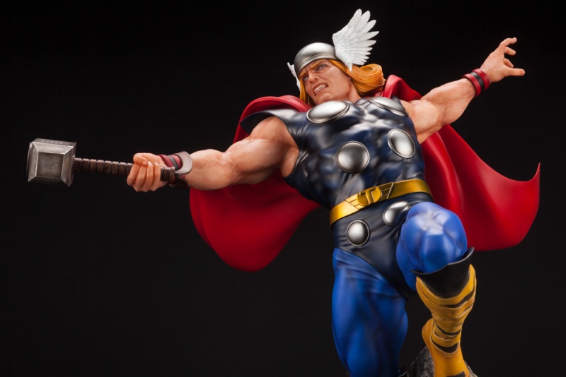 Thor Avengers Fine Art Statue 1/6