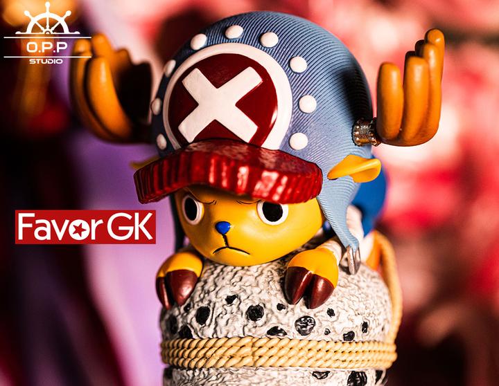 Trafalgar D. Water Law - ONE PIECE