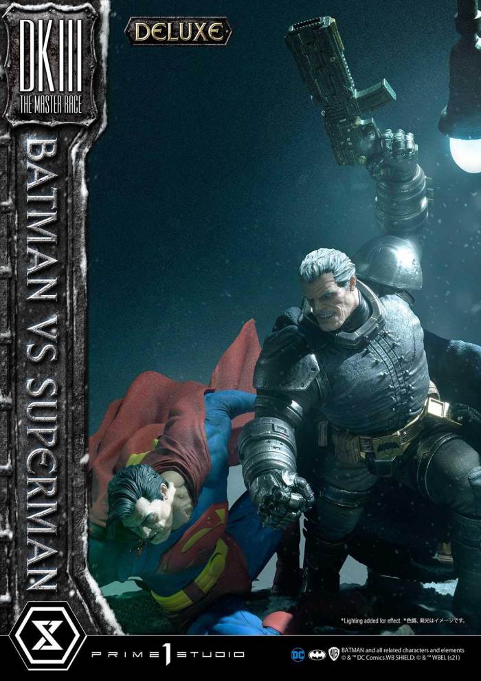 Batman:The Dark Knight Returns (Comics) Batman versus Superman Deluxe Version