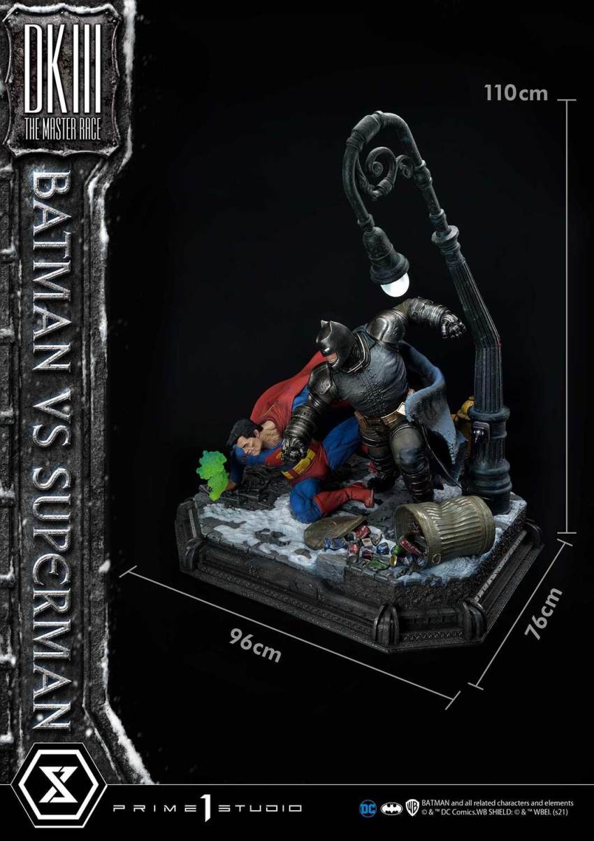 Batman:The Dark Knight Returns (Comics) Batman versus Superman