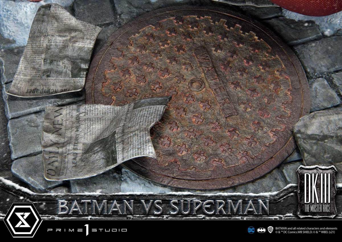 Batman:The Dark Knight Returns (Comics) Batman versus Superman