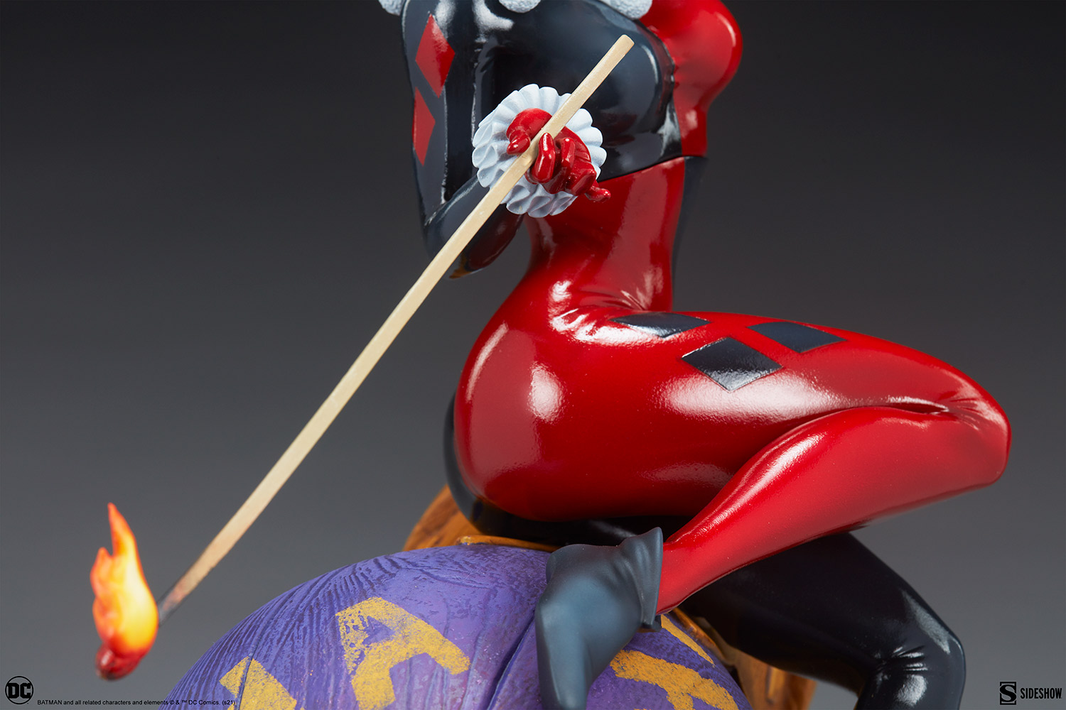 Harley Quinn and Joker Diorama