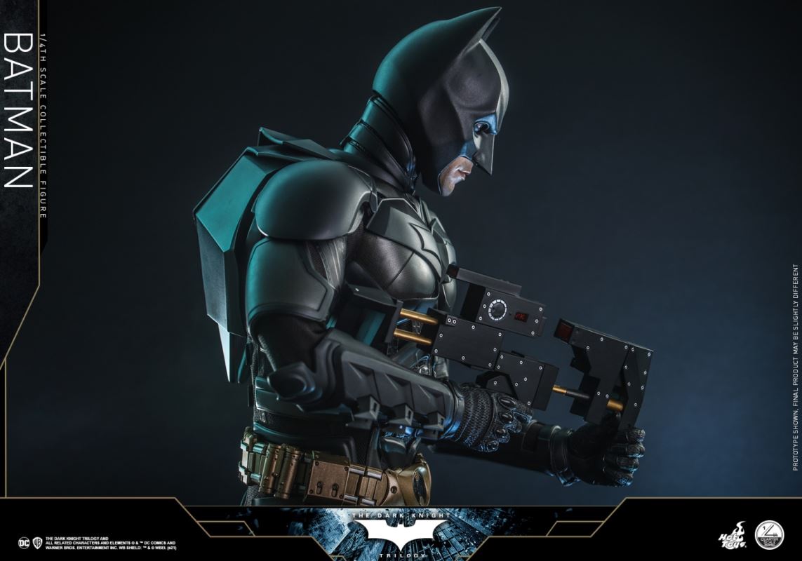 THE DARK KNIGHT TRILOGY BATMAN 1/4