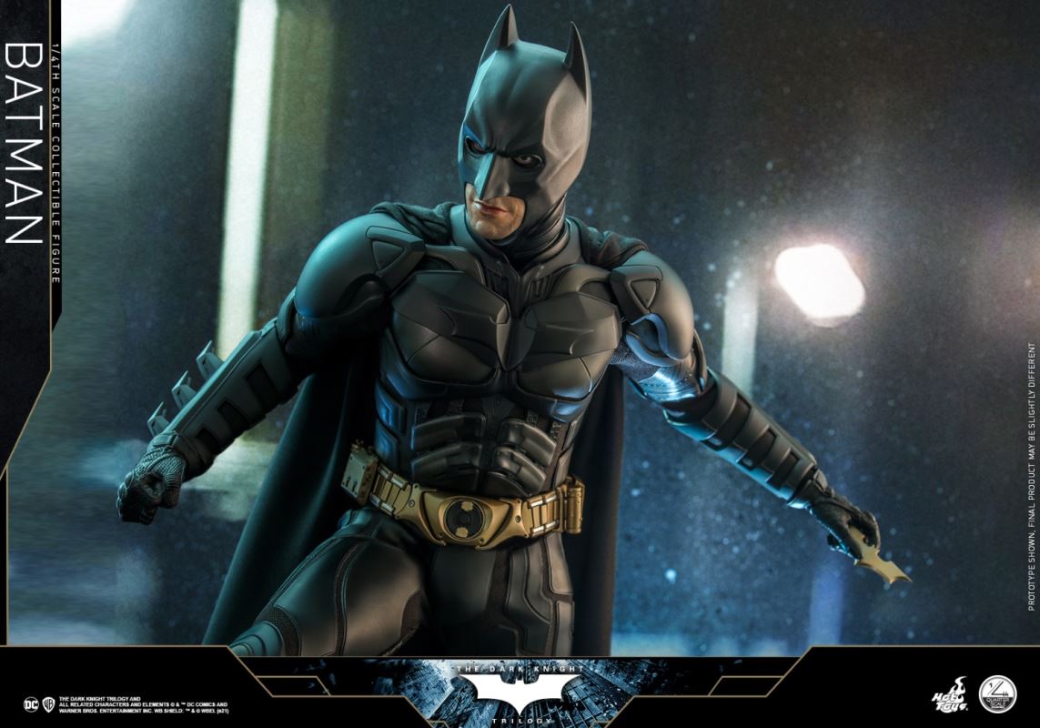 THE DARK KNIGHT TRILOGY BATMAN 1/4