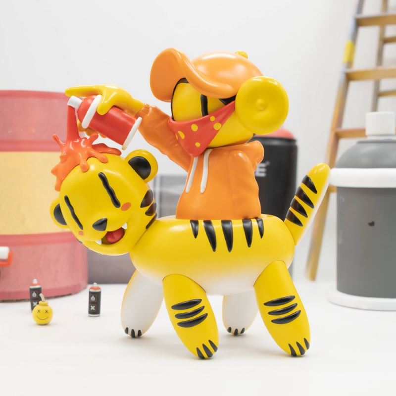 Tigers Graffiti Theme Trendy Doll