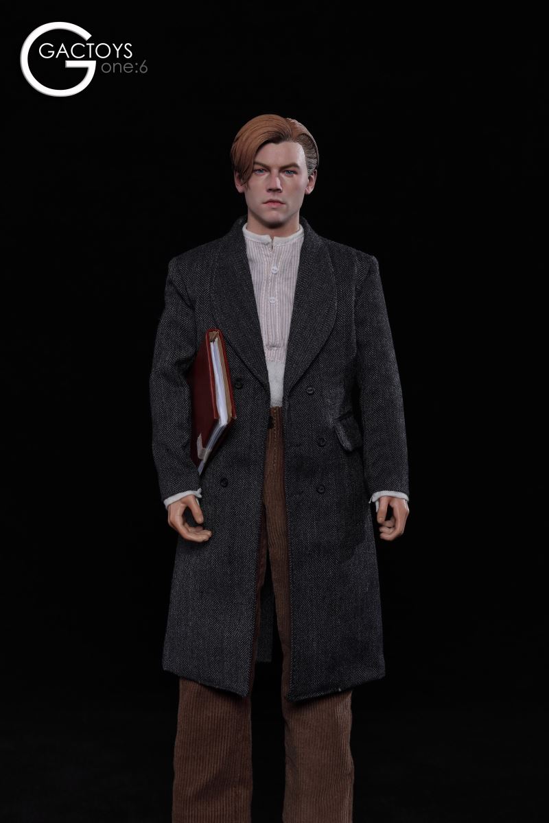 World Classic Movie Actor's Head Sculpture