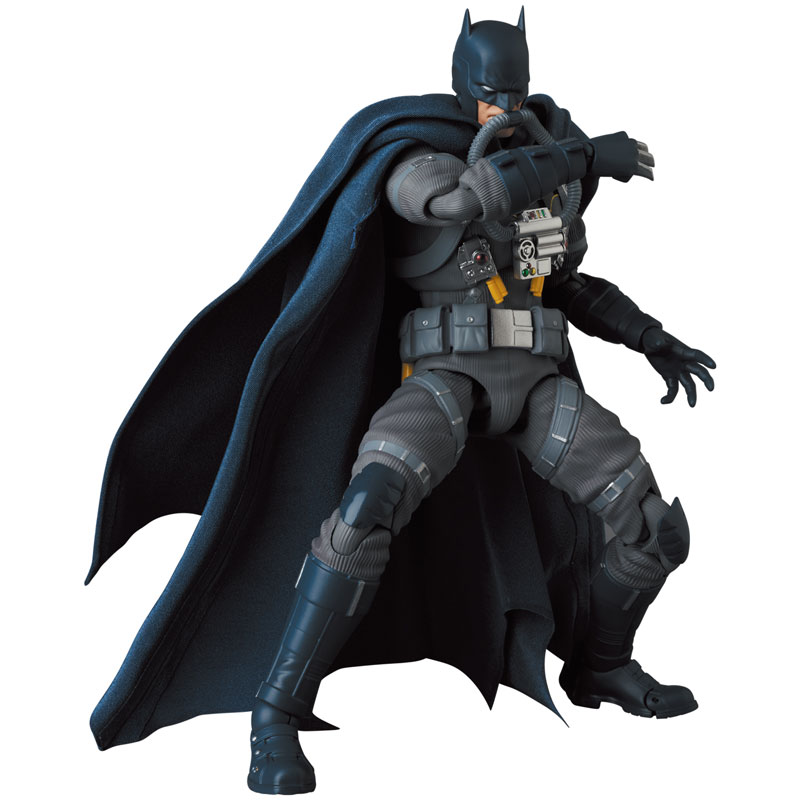 Mafex No.166 MAFEX STEALTH JUMPER BATMAN: HUSH Ver