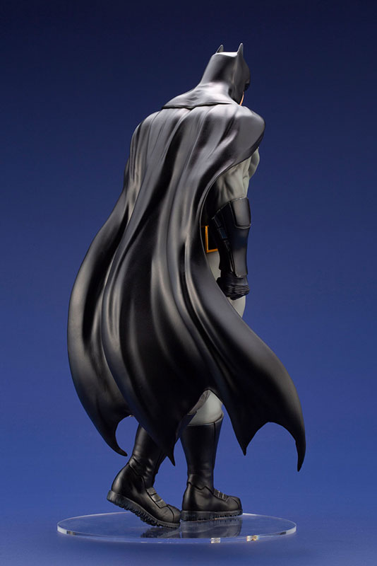 ARTFX DC UNIVERSE Batman Last Knight on Earth 1/6