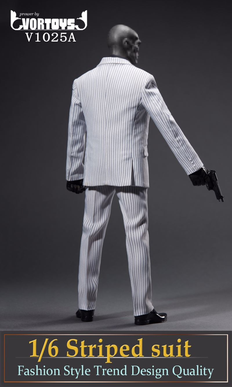 Male striped suit 1/6