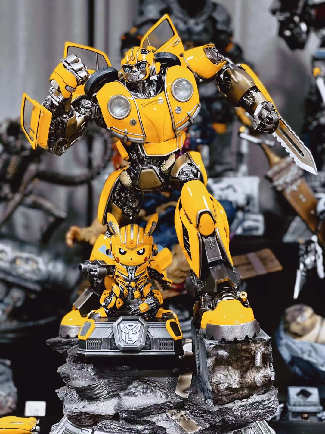 Transformers Hornets Pikachu