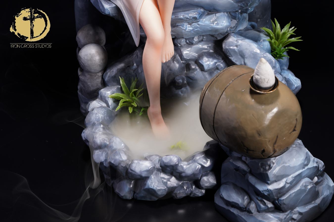 Fuyumi Rina – Hot Spring Tea Art