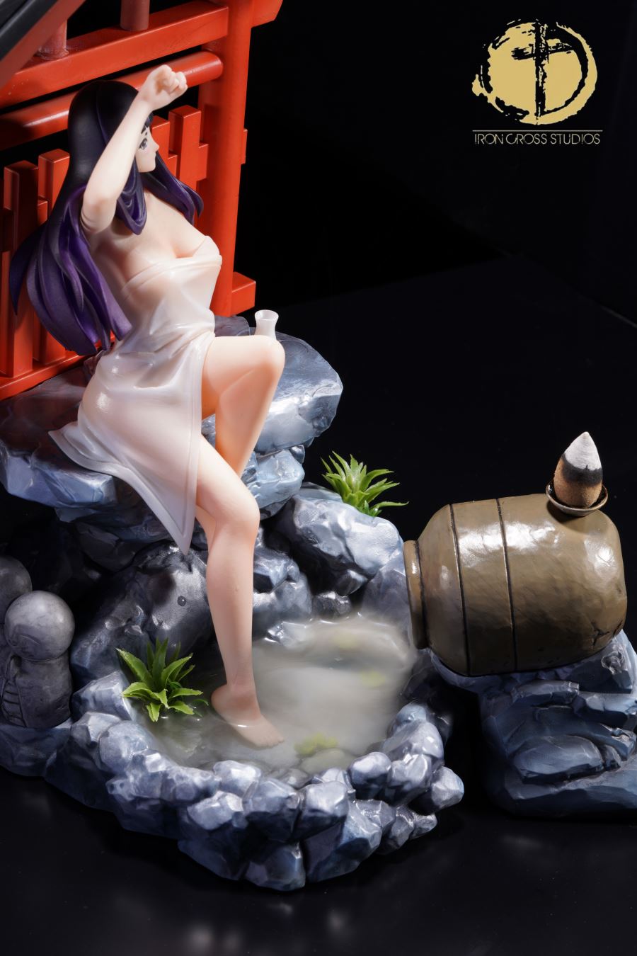 Fuyumi Rina – Hot Spring Tea Art