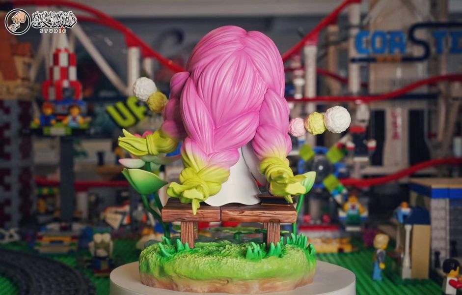 Mitsuri Kanroji – Demon Slayer