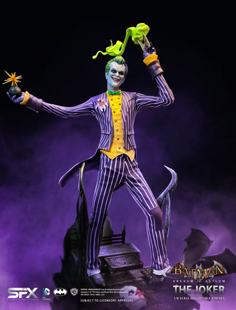 1/8 Arkham Asylum-Joker Statue