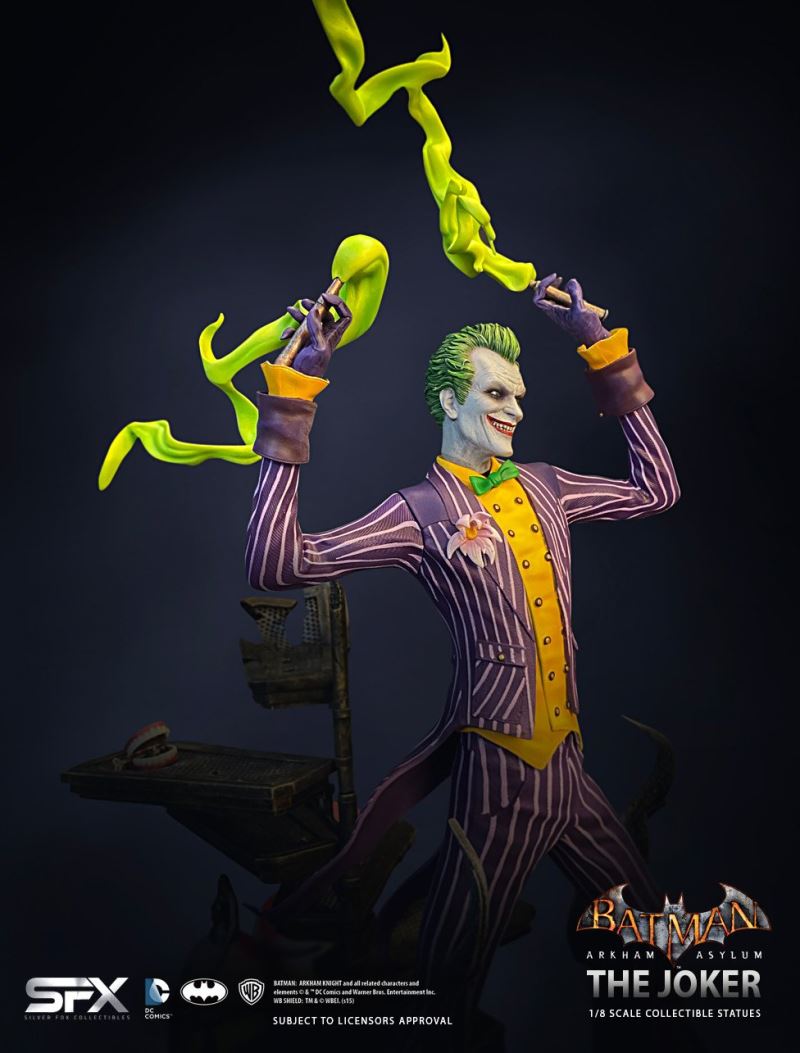 1/8 Arkham Asylum-Joker Statue