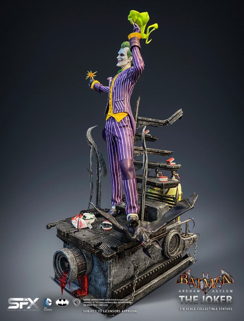 1/8 Arkham Asylum-Joker Statue