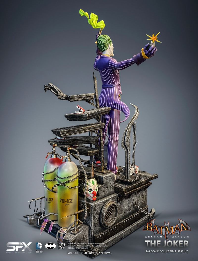1/8 Arkham Asylum-Joker Statue