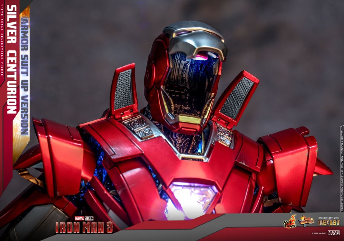 Iron Man 3 MK33 Silver Centurion (Explosive Edition) 1/6