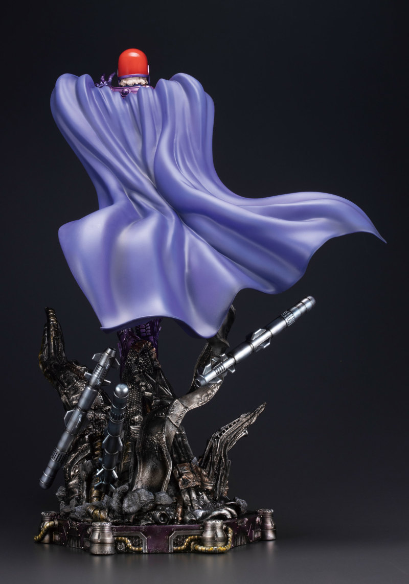 Erik Lensherr X-MEN Fine Art Statue