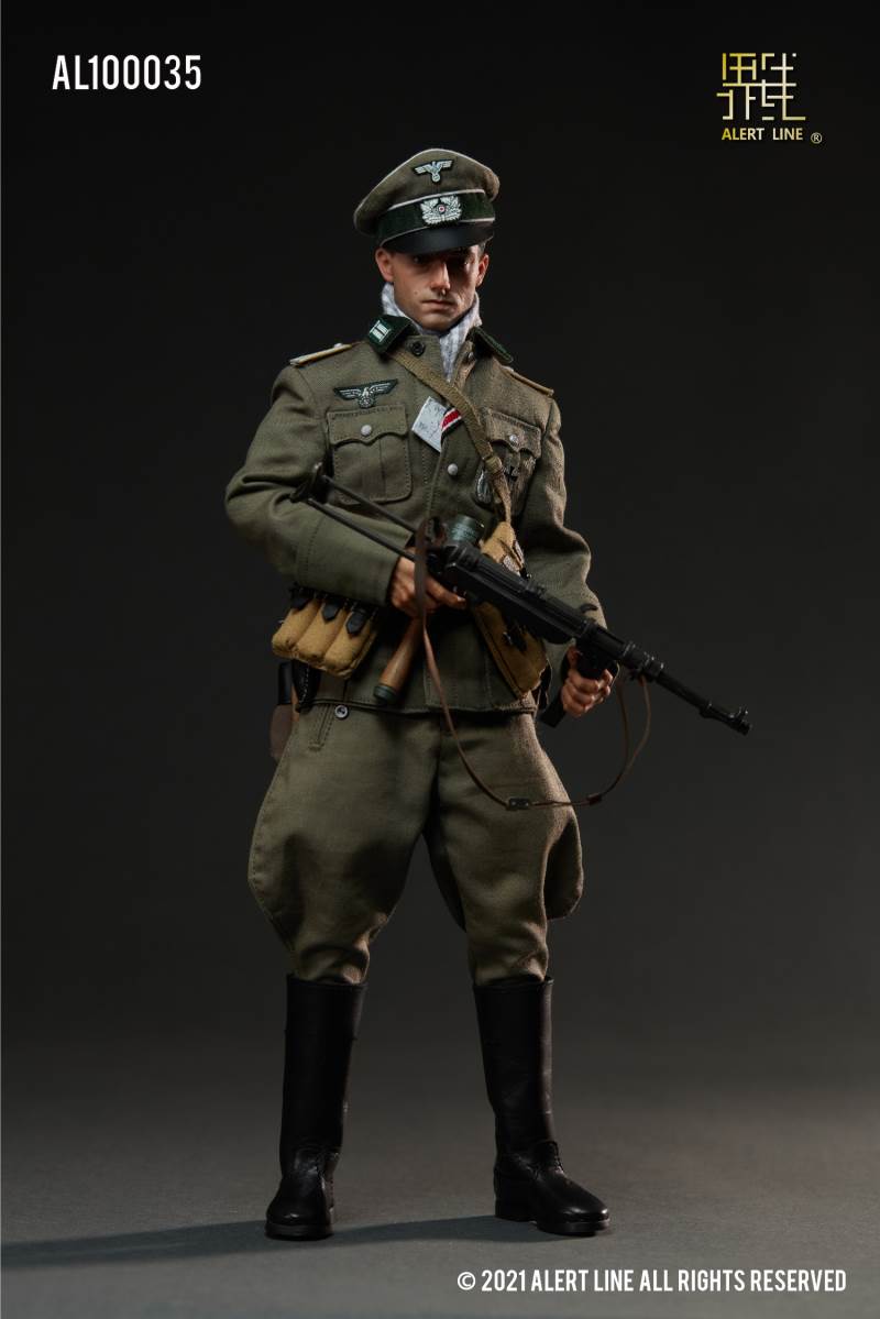 WWII German Army Officer 1/6