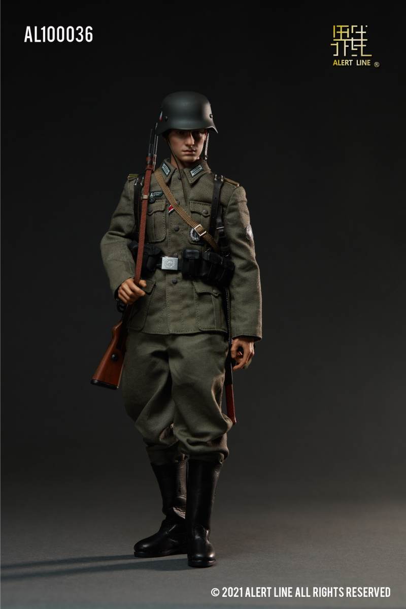 WWII German Army Officer 1/6