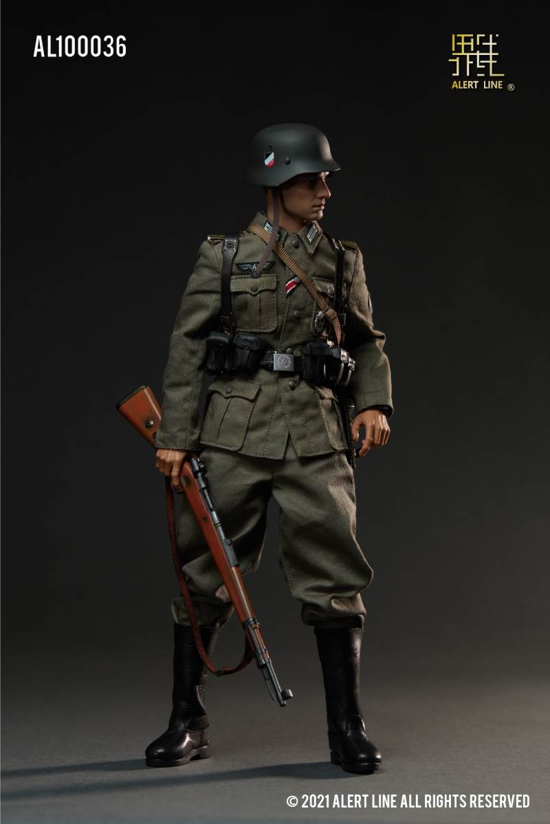 WWII German Army Officer 1/6
