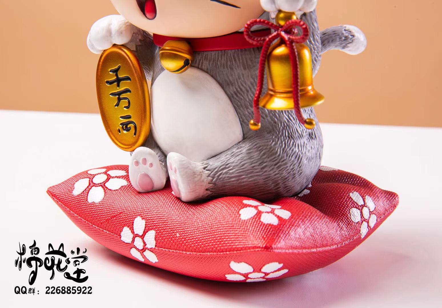 Shinchan Fortune Cat