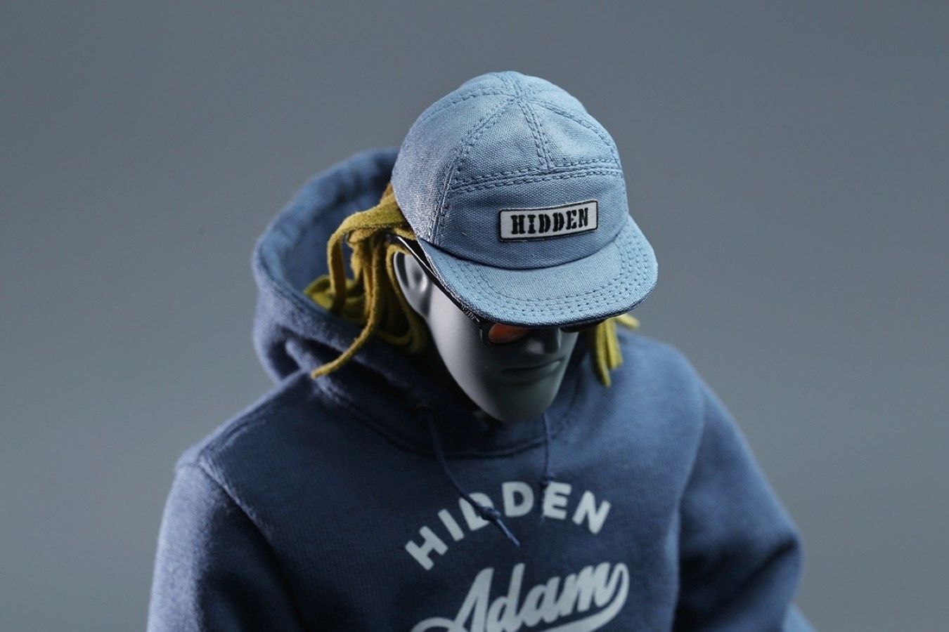 Adam 1/6