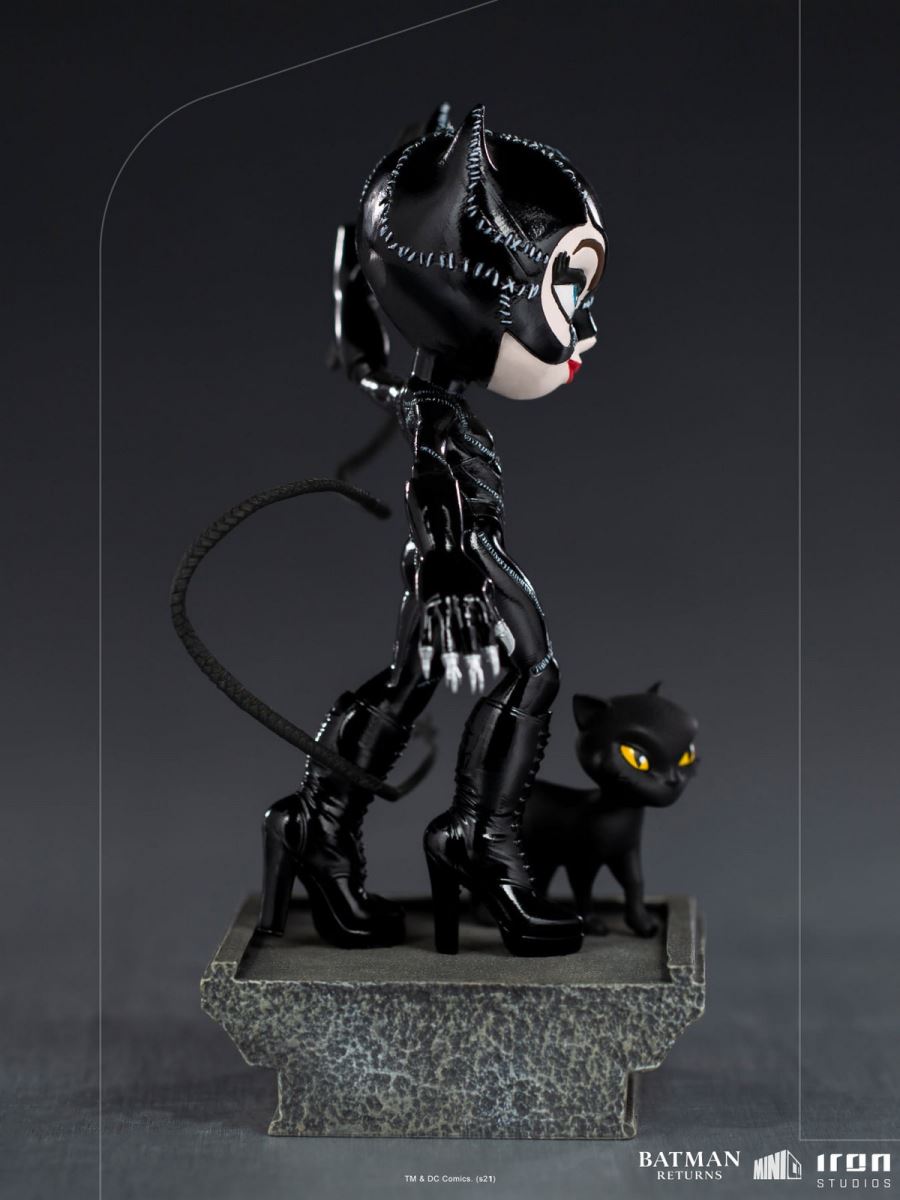 Catwoman Q version