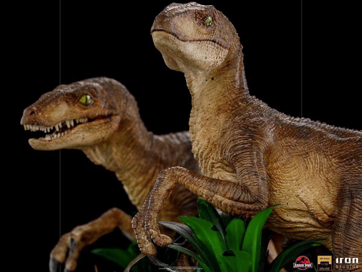 Just The Two Raptors Deluxe Art Scale 1/10-Jurassic Park