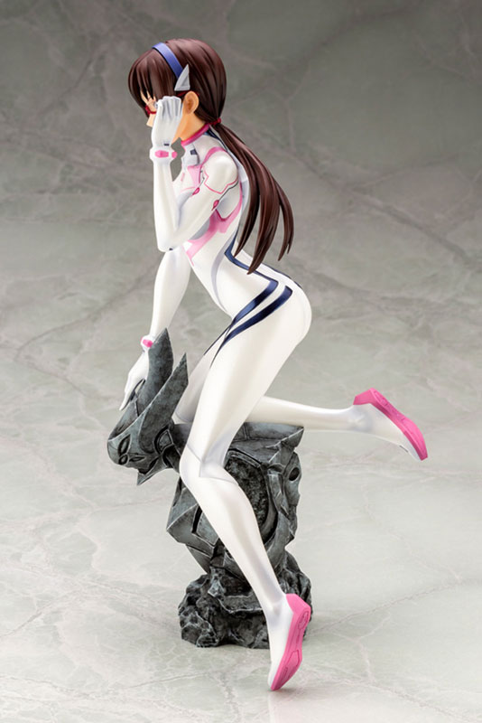 Evangelion: 3.0+1.0 Thrice Upon a Time Mari Makinami Illustrious White Plugsuit ver. 1/6