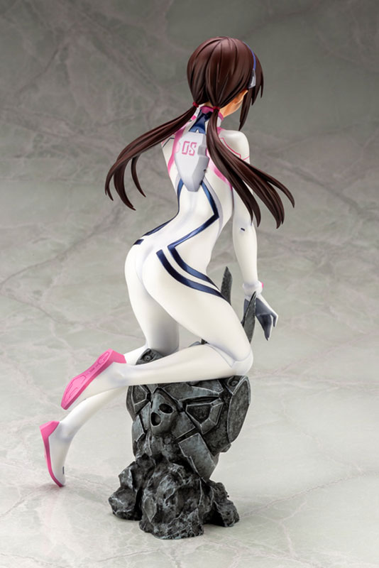 Evangelion: 3.0+1.0 Thrice Upon a Time Mari Makinami Illustrious White Plugsuit ver. 1/6