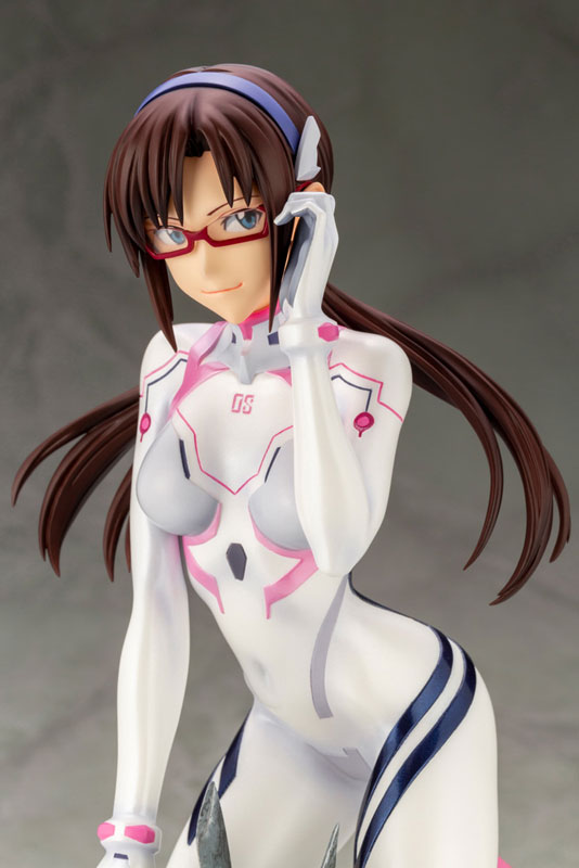 Evangelion: 3.0+1.0 Thrice Upon a Time Mari Makinami Illustrious White Plugsuit ver. 1/6