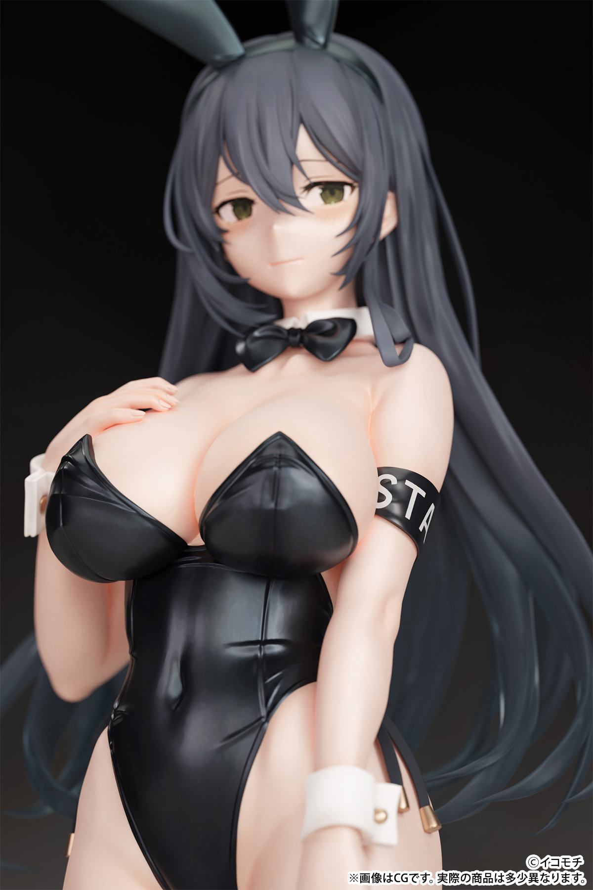 Kuro Bunny Kouhai-chan (Mask ver. & Real Face ver.) illustrated by Ikomochi 1/7