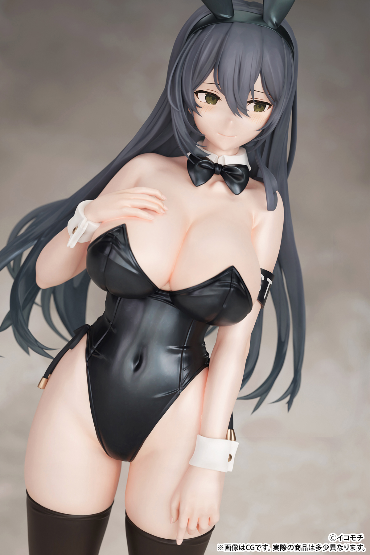 Kuro Bunny Kouhai-chan (Mask ver. & Real Face ver.) illustrated by Ikomochi 1/7