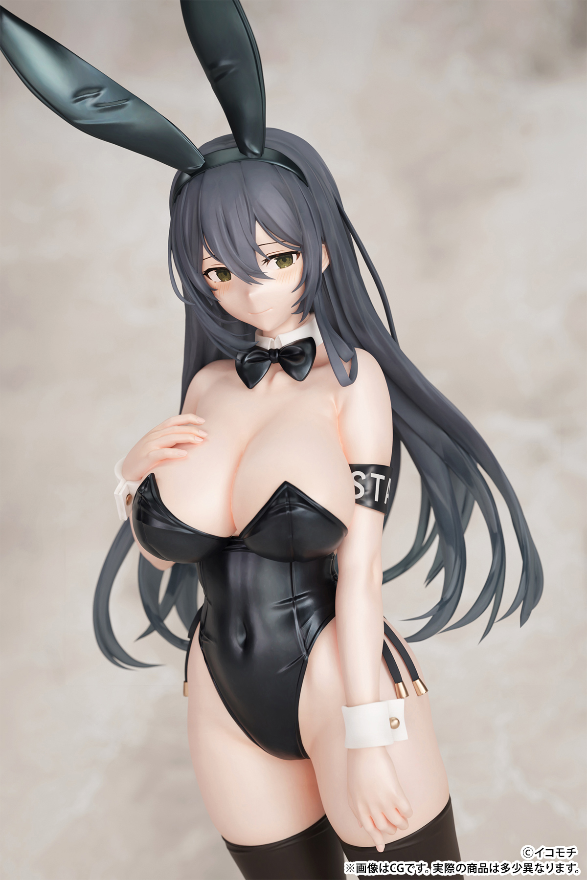 Kuro Bunny Kouhai-chan (Mask ver. & Real Face ver.) illustrated by Ikomochi 1/7