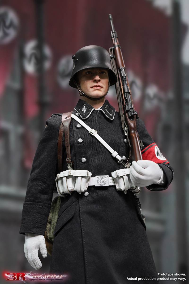 M32 Black SS Salute Ultimate Edition 1/6