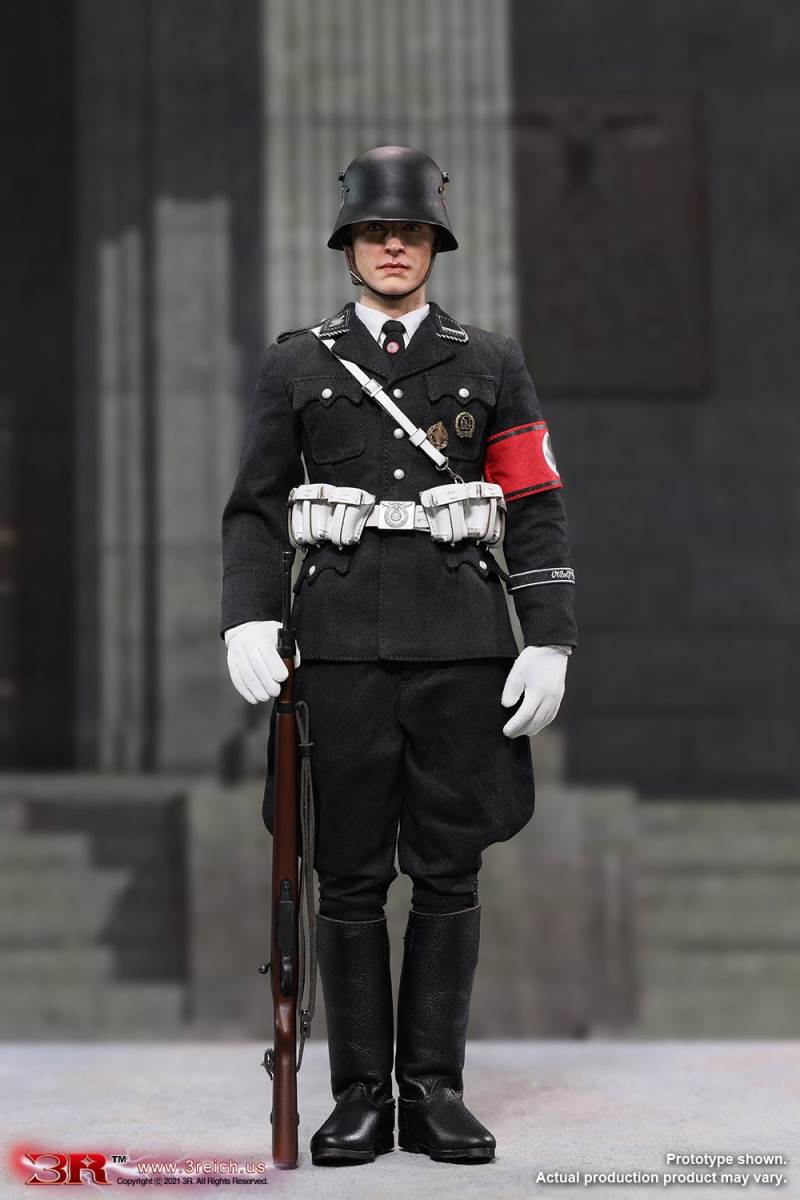 M32 Black SS Salute Ultimate Edition 1/6