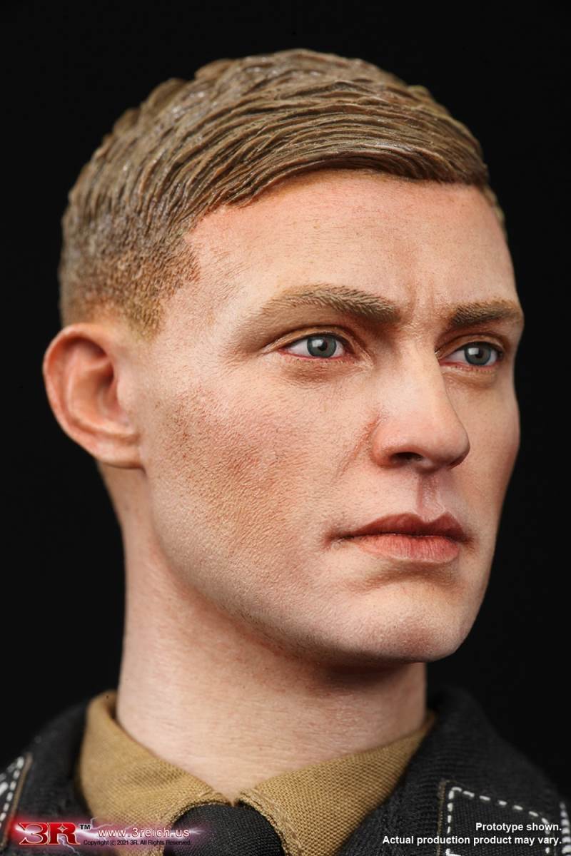 M32 Black SS Salute Ultimate Edition 1/6