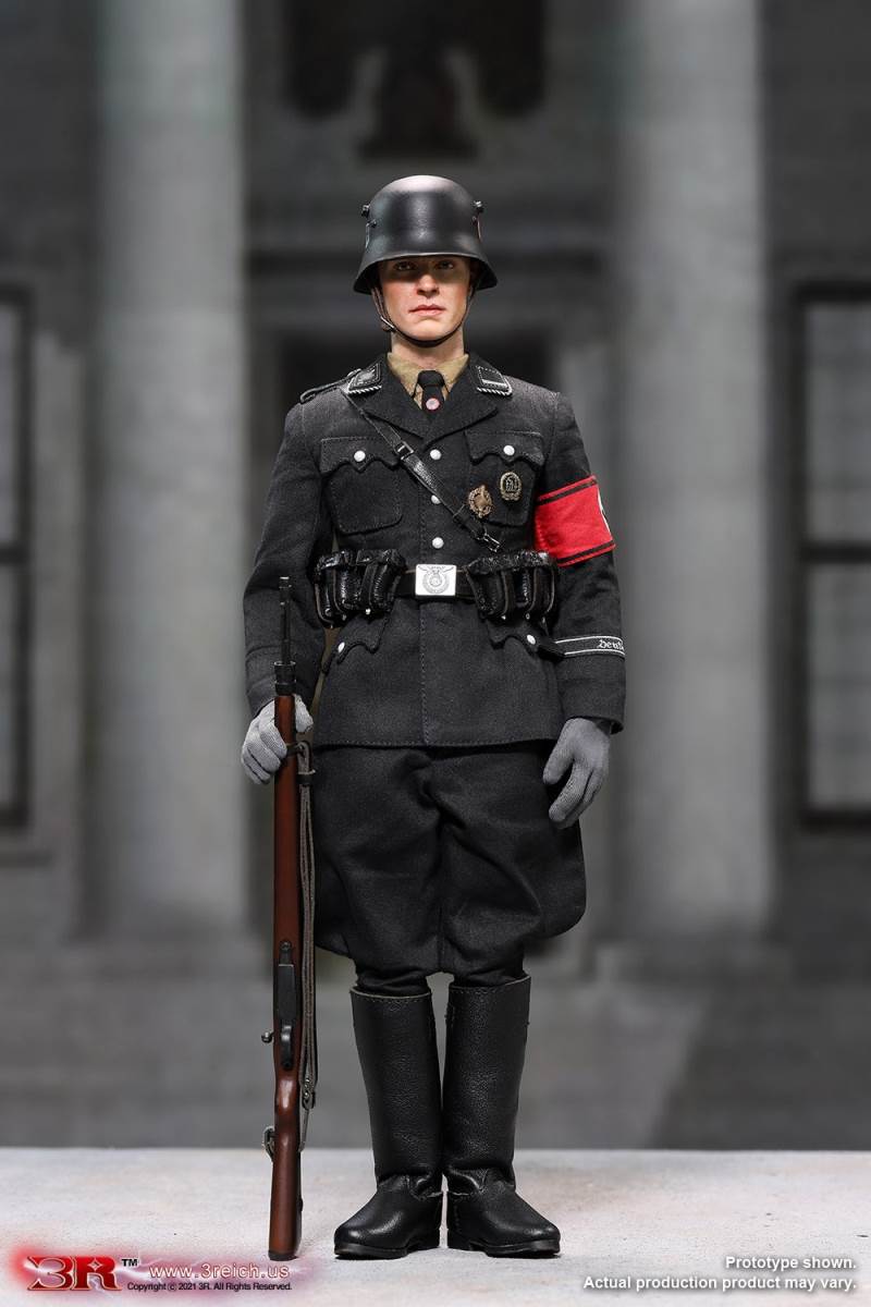 M32 Black SS Salute Ultimate Edition 1/6