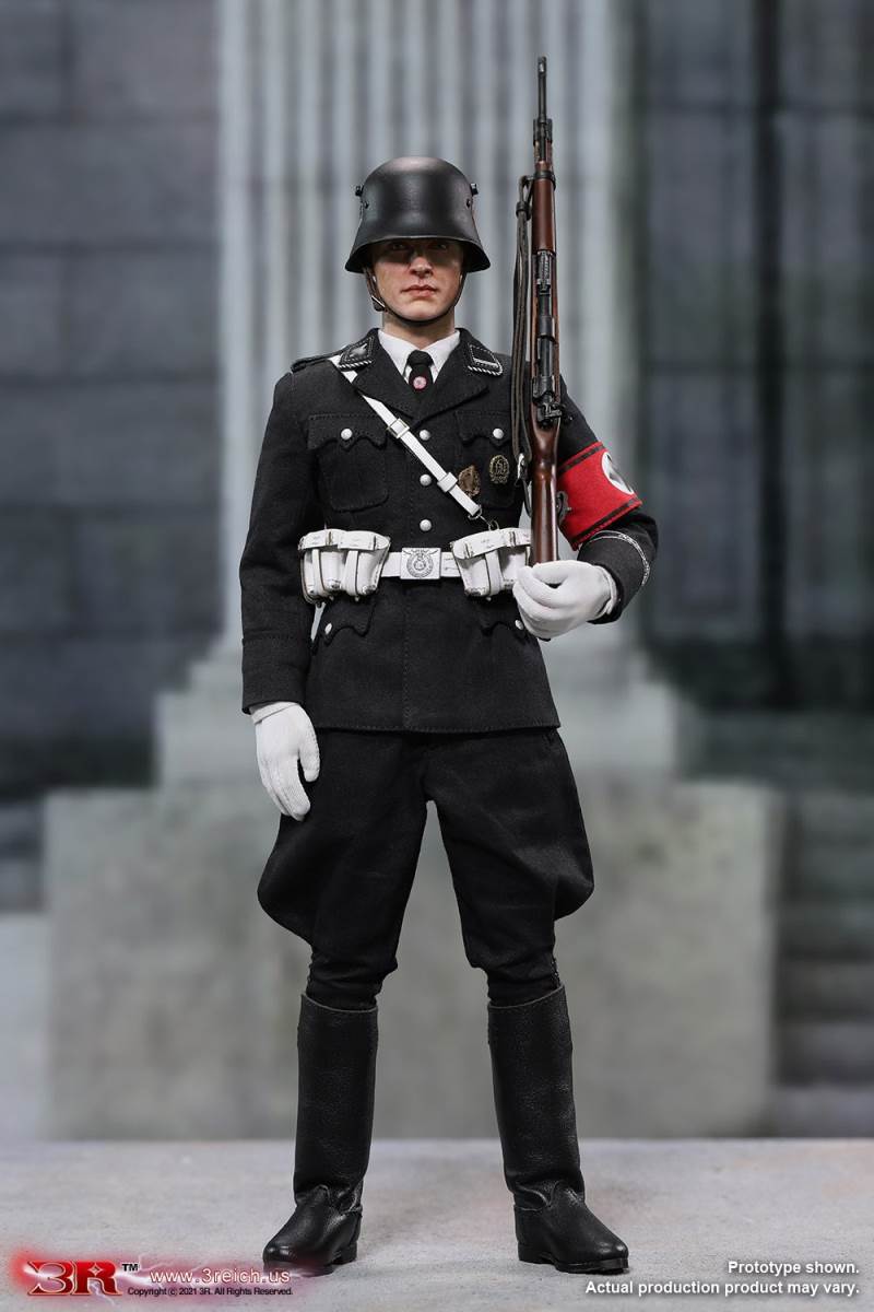 M32 Black SS Salute Ultimate Edition 1/6