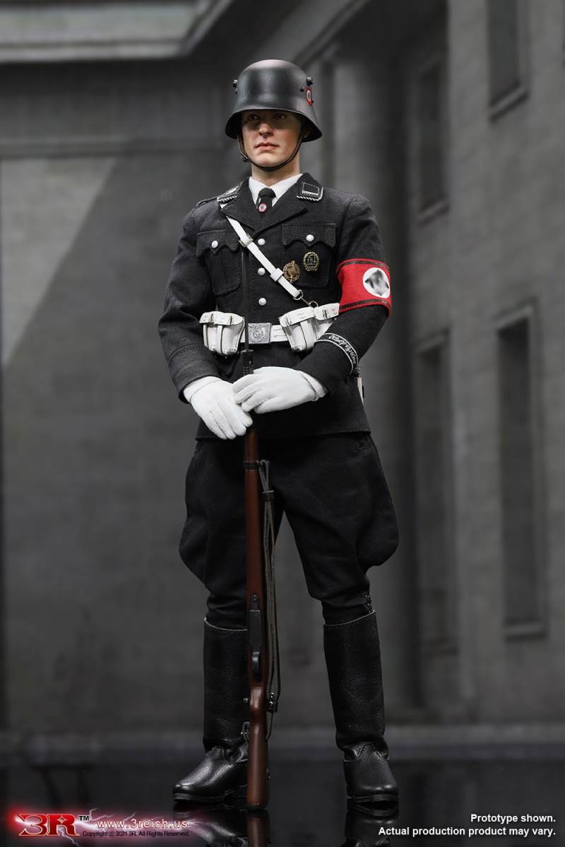 M32 Black SS Salute Ultimate Edition 1/6