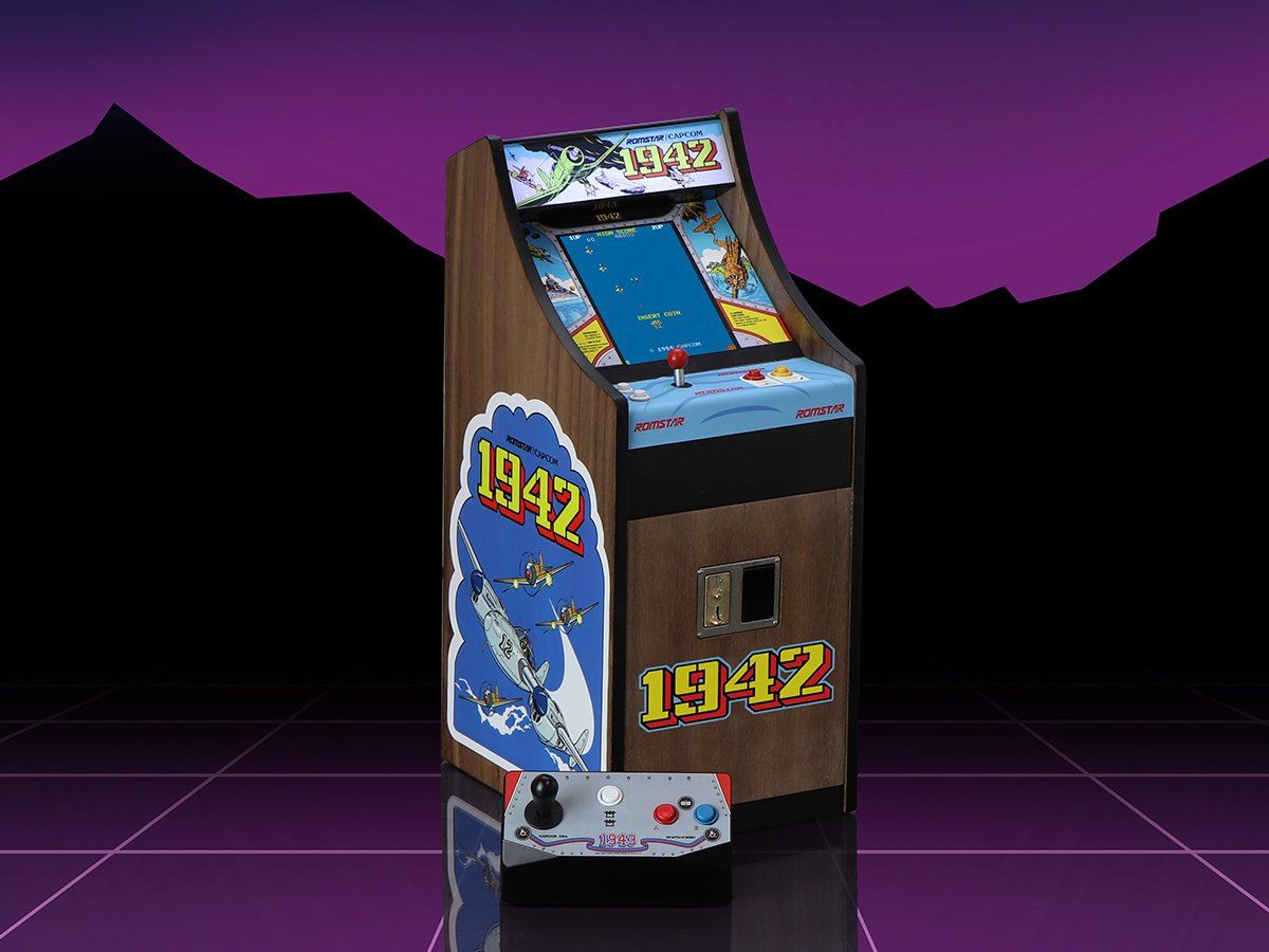 Classic arcade game console 1/6