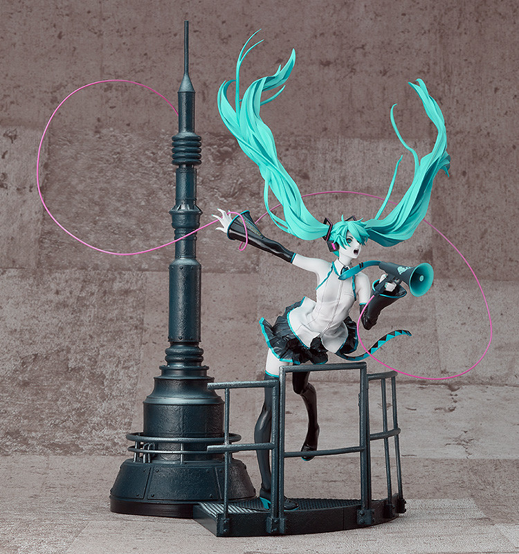 Hatsune Miku - Love is War Refined Ver. 1/8