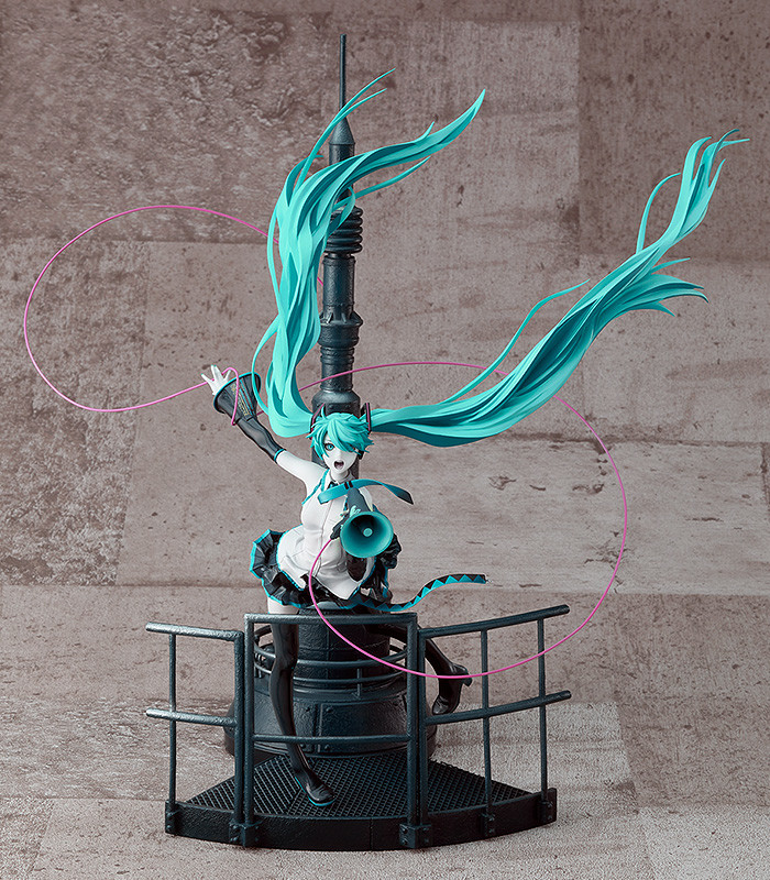 Hatsune Miku - Love is War Refined Ver. 1/8