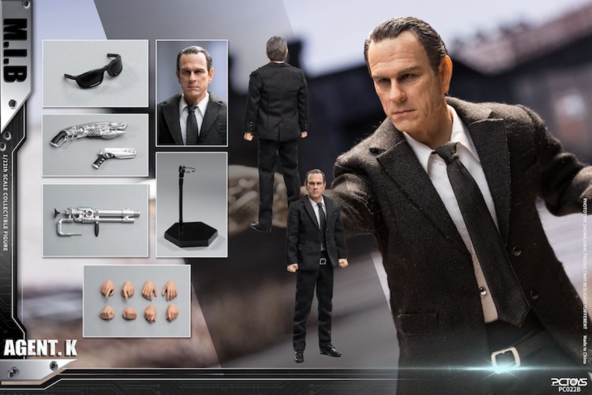 Agent in black 1/12
