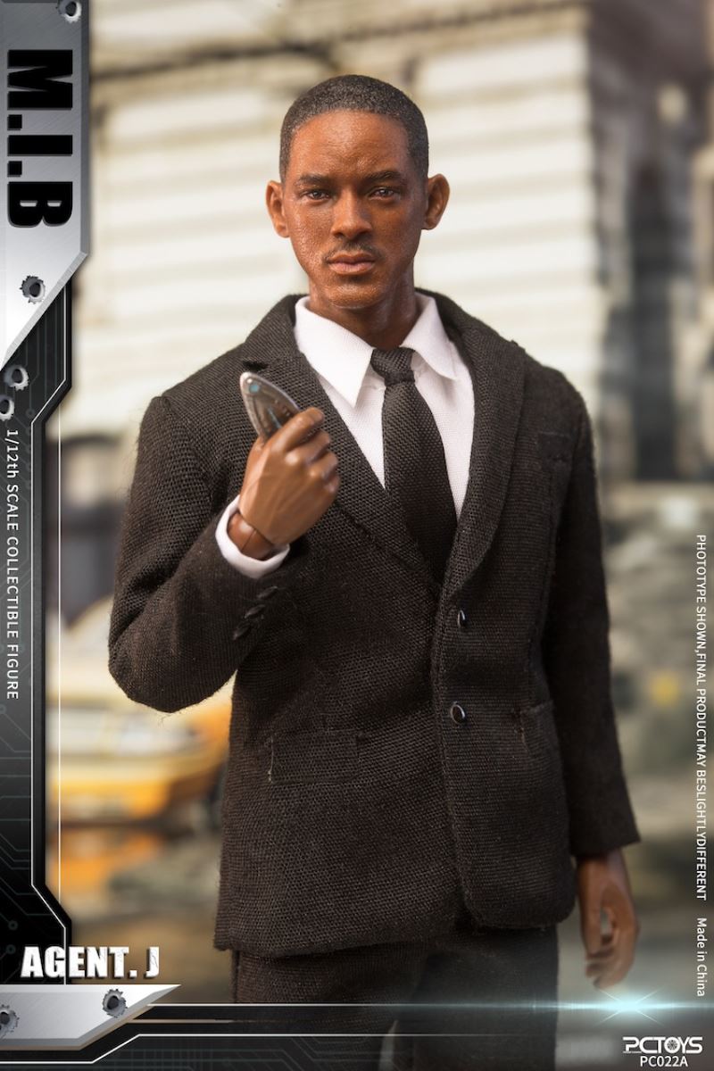 Agent in black 1/12