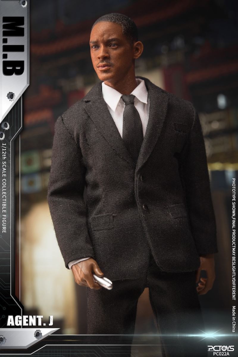 Agent in black 1/12
