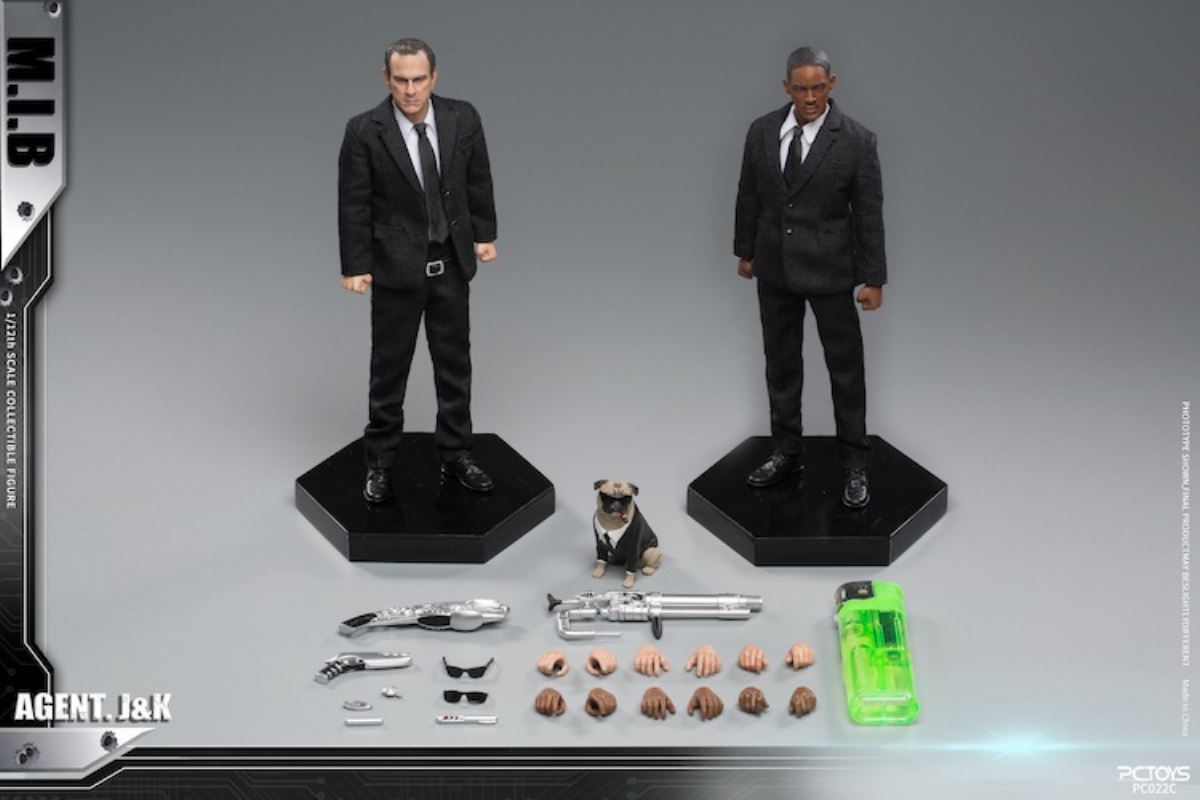 Agent in black 1/12